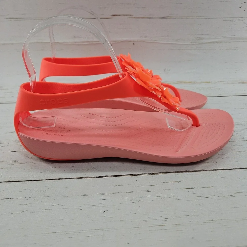 Crocs Serena Embellished Flower Sandals  Womens 9‎ Coral Orange Thong Flip Flop